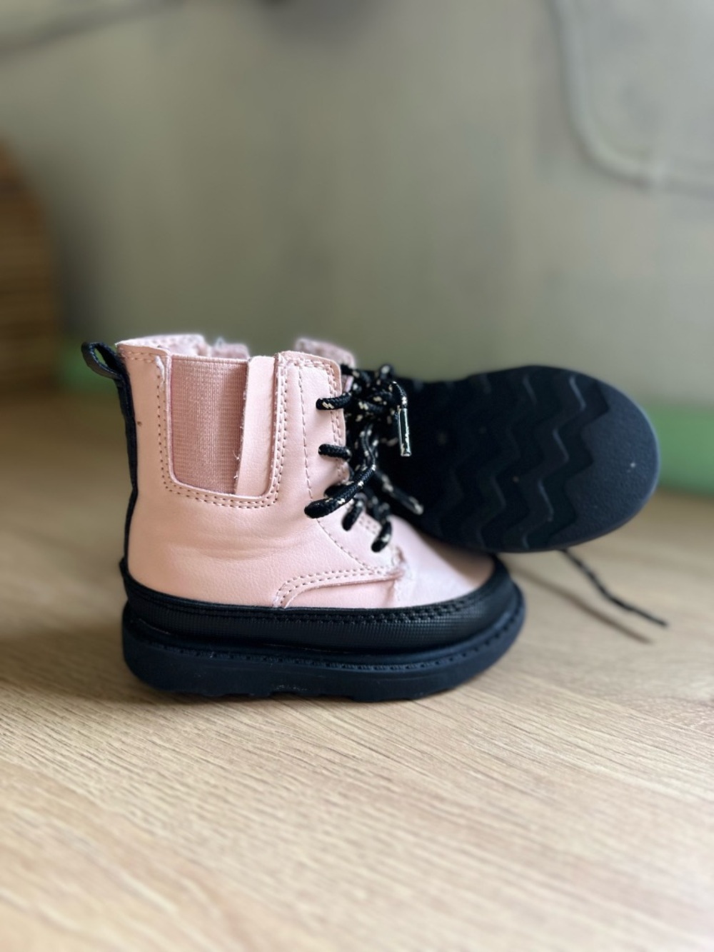 Carter's Pink Lace-Up Kids Ankle Boots with Black Sole. Winter chelsea boots.